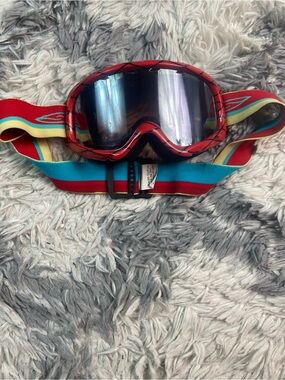 Smith Optics Snowboarding/Skiing Goggles Red & Blue